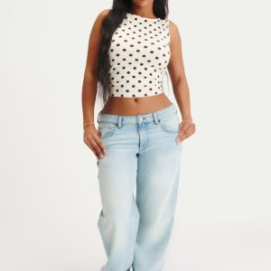 Curvy Low Rise Straight Jean