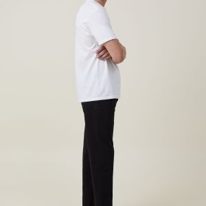 Relaxed Tapered Jean