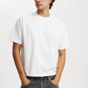 Cropped Fit T-Shirt