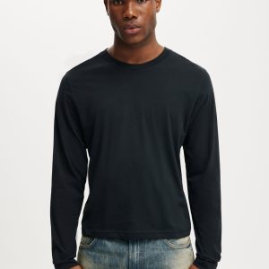 Cropped Fit Long Sleeve