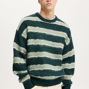 Box Fit Fuzzy Crew Knit