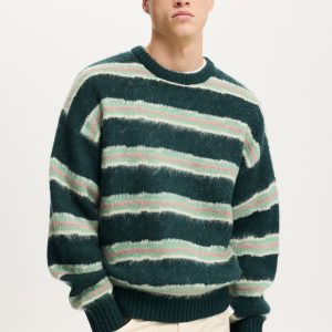 Box Fit Fuzzy Crew Knit