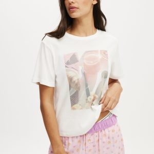Lounge Graphic Tee