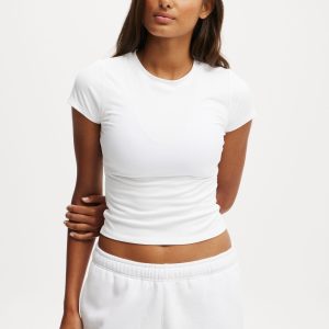 Ultra Soft Fitted Tshirt