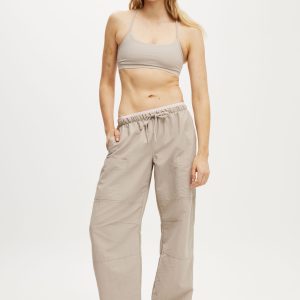 Barrel Leg Woven Pant