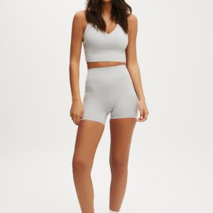 Ultra Soft Invisible Scrunch Shortie Short
